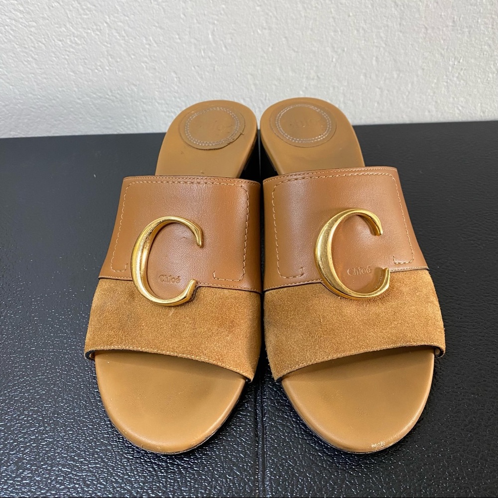 CHLOÉ camel tan C logo embellished leather heeled mules 39 - Picture 4 of 15